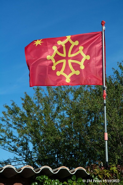 Venez avec des drapeaux occitans mercredi 23 Novembre devant FR3 Toulouse et Montpellier
