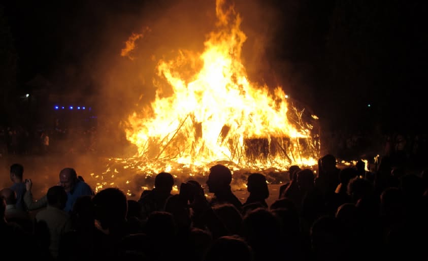 – Lorraine – Traditions des feux de la Saint-Jean