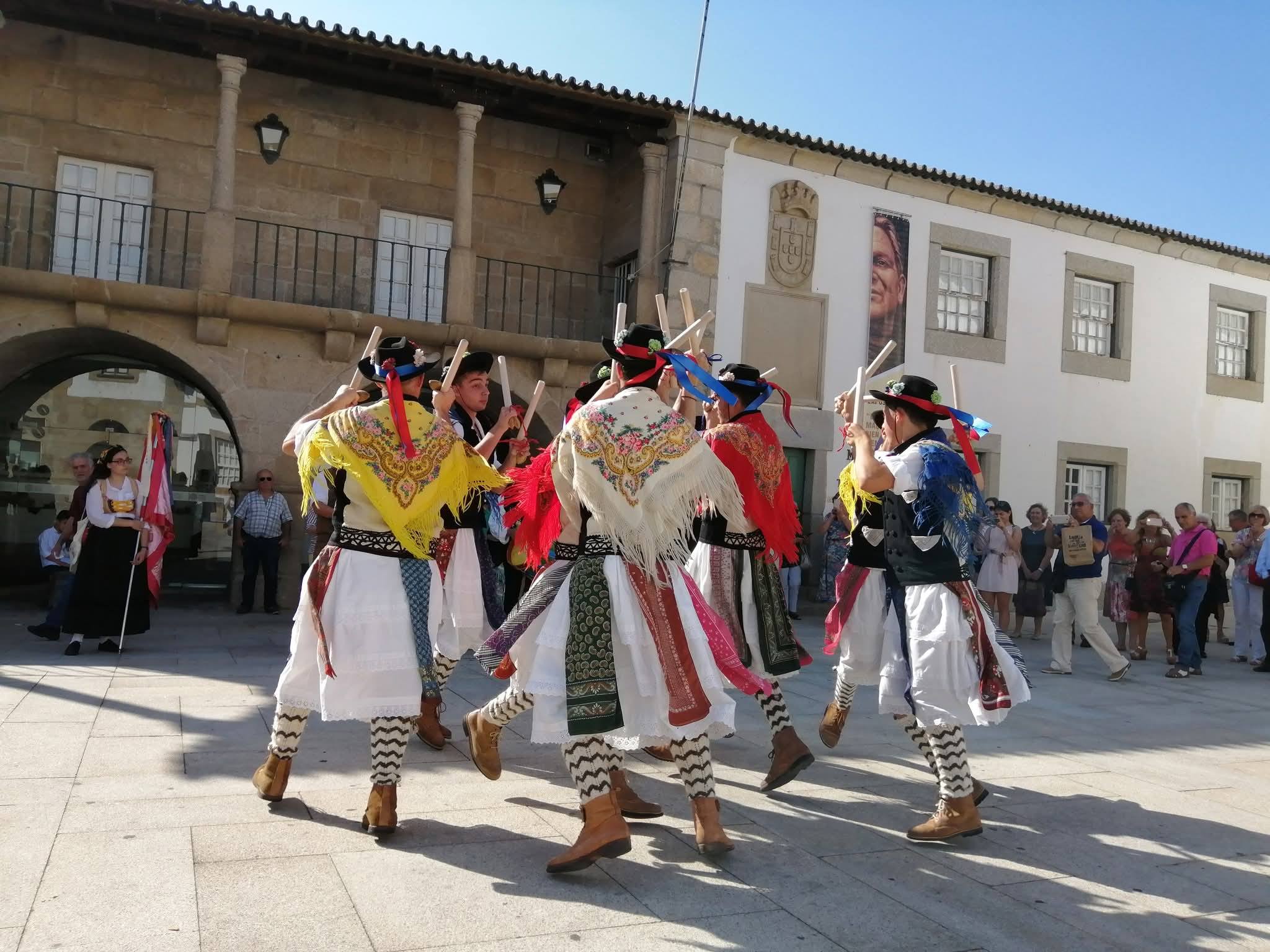 𝑁𝑎̃𝑜 𝑒́ 𝑜 𝑟𝑖𝑡𝑚𝑜 𝑛𝑒𝑚 𝑜𝑠 𝑝𝑎𝑠𝑠𝑜𝑠 𝑞𝑢𝑒 𝑓𝑎𝑧𝑒𝑚 𝑎 𝑑𝑎𝑛𝑐̧𝑎 …..