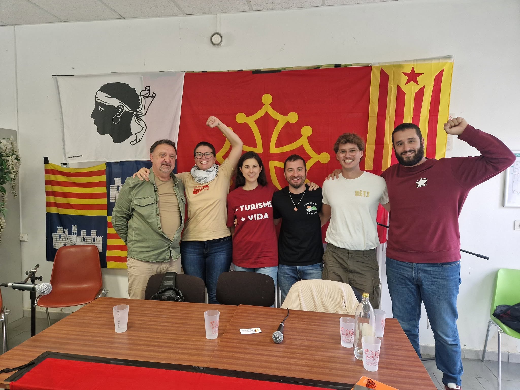 Nos sèm amassadas e amassa avèm manifestat